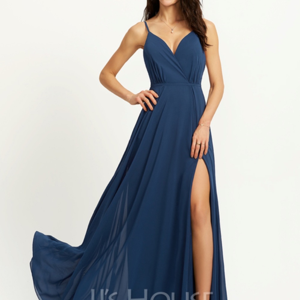 JJ’s House A-Line V-neck Floor-Length Chiffon Bridesmaid Dress With Split Front